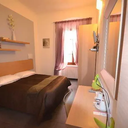 Πανσιόν Casa Dane' 3*