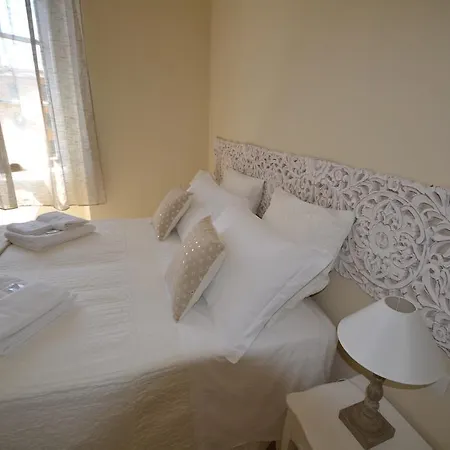Casa Dane' بيت ضيافة لا سبيتسْيا