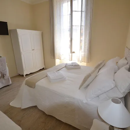 아피타카메레 까사 데인